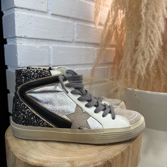 Shu Shop Roxanne High-Top Sneakers - Picture 4 of 13